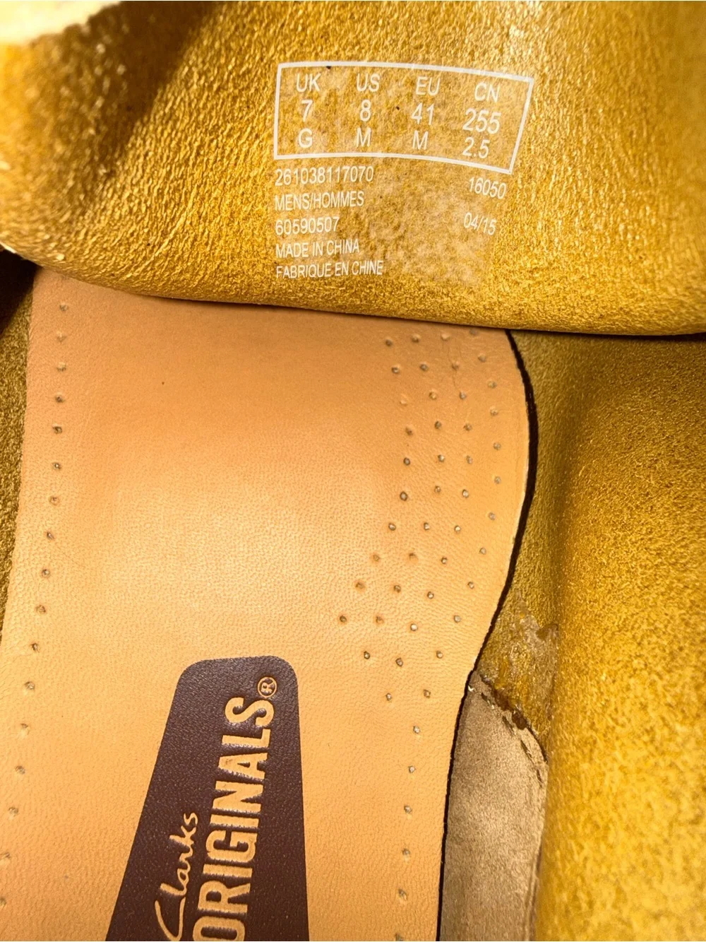 Clarks Men’s Tan Suede Chukka Wallabee Boots